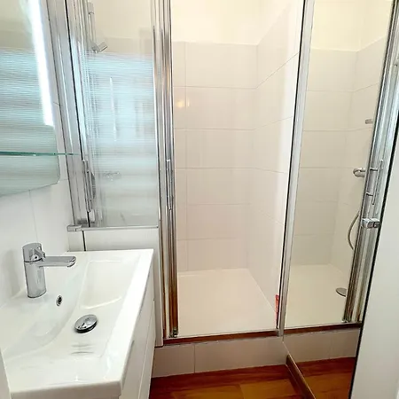 Apartment Croix Nivert *
